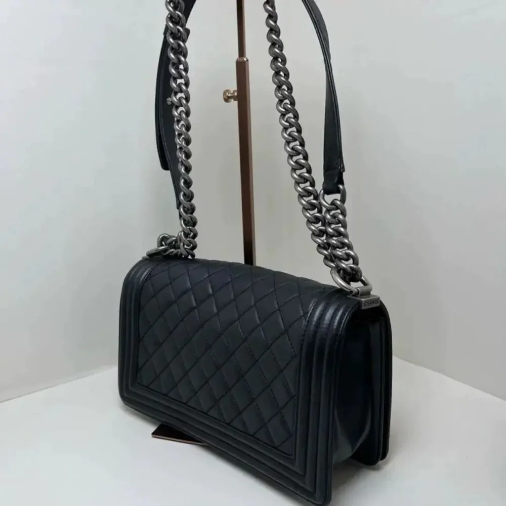 Chanel Women Pre-Loved Bag Very Good Condition